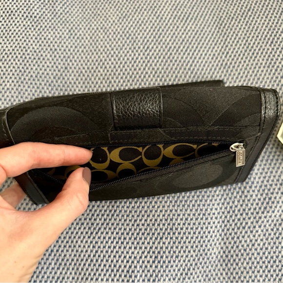 Coach long black wallet - Picture 7 of 8
